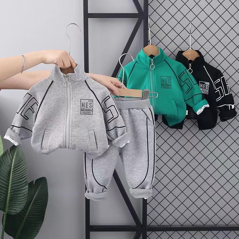 Zēnu komplekti ar garām piedurknēm Jauni skaisti zēnu pavasara rudens divu krāsu bērnu apģērbi zīdaiņu sporta divdaļīgi komplekti bērnu apģērbi