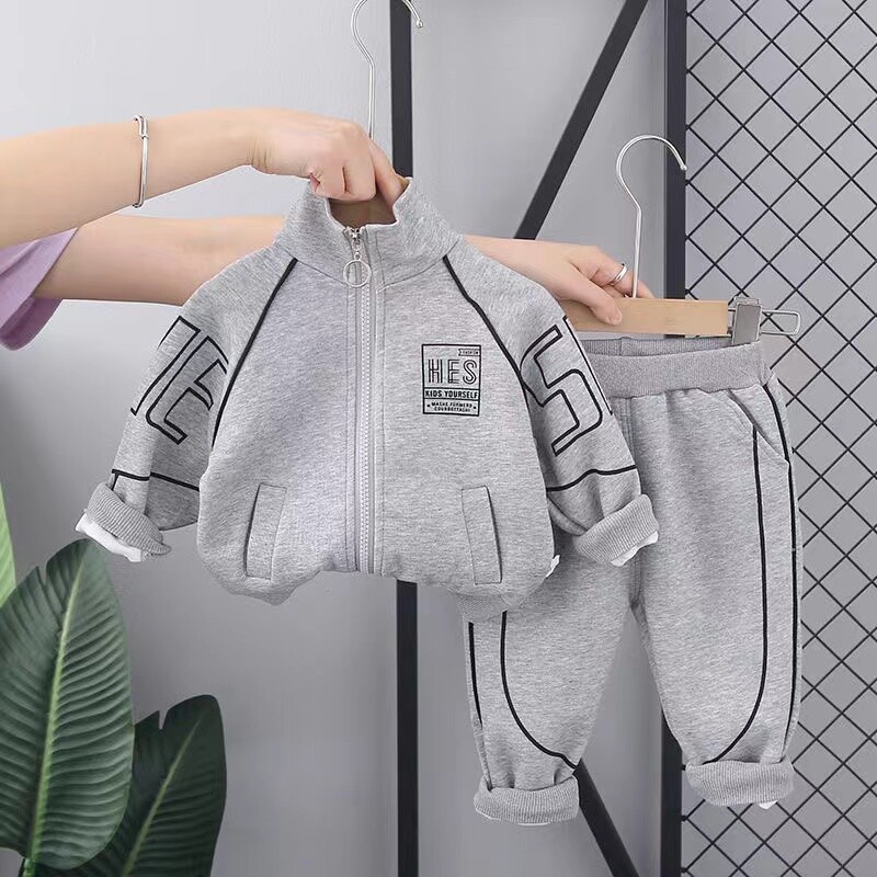 Zēnu komplekti ar garām piedurknēm Jauni skaisti zēnu pavasara rudens divu krāsu bērnu apģērbi zīdaiņu sporta divdaļīgi komplekti bērnu apģērbi