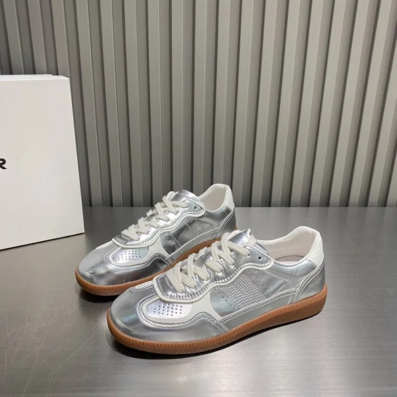 2024 nyár, új női szabadtéri sétacipők szabadidő sportok, kerek fejű varrás Divat tenisz tornacipők könnyű futócipők