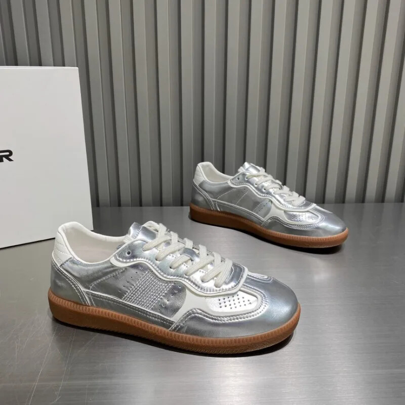 2024 nyár, új női szabadtéri sétacipők szabadidő sportok, kerek fejű varrás Divat tenisz tornacipők könnyű futócipők