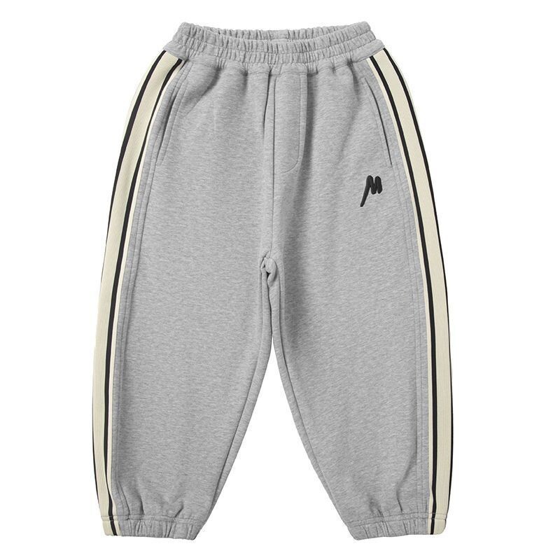 Rudens bērnu ikdienišķa burtu sporta bikses zēnam līdz potītei, sportiskas bikses 3 + g. Jaunu bērnu apģērbi pavasarīgi plānas elastīgas jostasvietas Harēma bikses