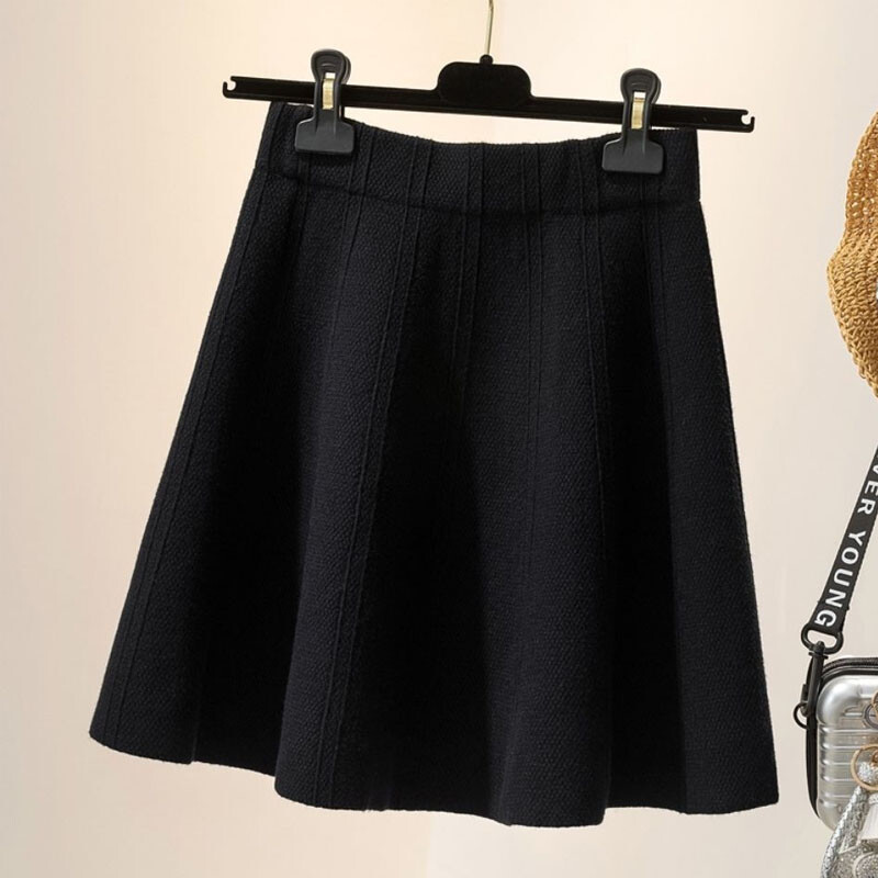 Modes sieviešu vienkrāsains mini trikotāžas svārki rudens ziemas sieviešu apģērbi korejiešu vienkāršība elastīgi svārki ar augstu vidukli A-līnijas