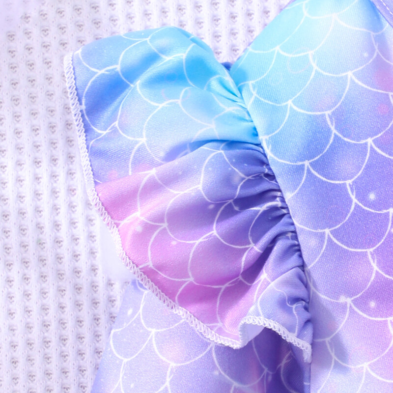 Meiteņu kleita ar garām piedurknēm apaļu kakla izgriezumu zivju zvīņā