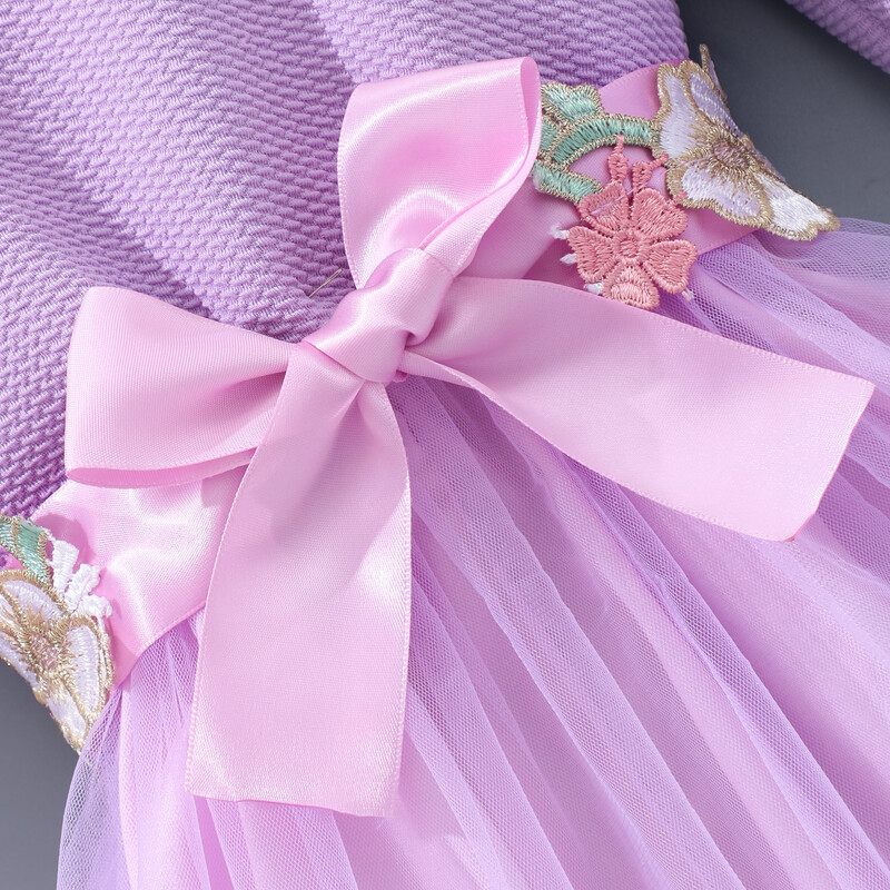 Meiteņu vienkrāsaina mežģīņu kleita ar garām piedurknēm