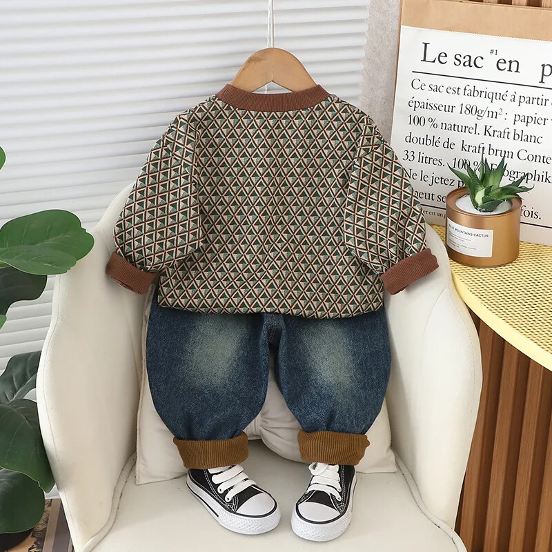 Toddler Boys Luksusa dizaineru apģērbi 2024. gada pavasarī, ikdienišķs ar O veida kakla izgriezumu, T-krekli ar garām piedurknēm, topi un bikses, 2 gab.