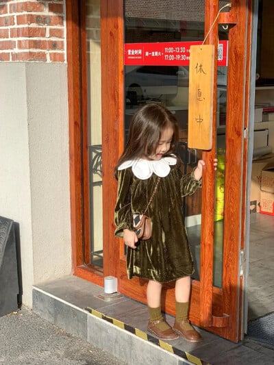 Kalėdinės raudonos suknelės mergaitėms 2024 m. žiema vaikams Auksinė aksominė princesė suknelė mergaitėms