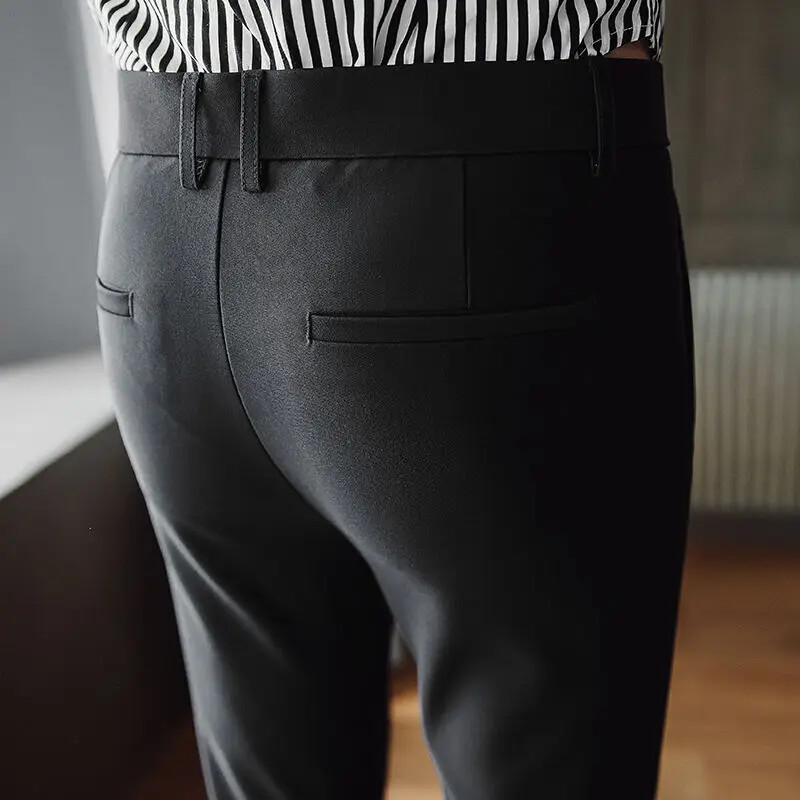 Costume pentru bărbați cu elastic albastru Pantaloni pantaloni elastici pentru bărbați strâmți, elegante, până vara 2024, vintage, ieftine, antirid, rochie formală fină