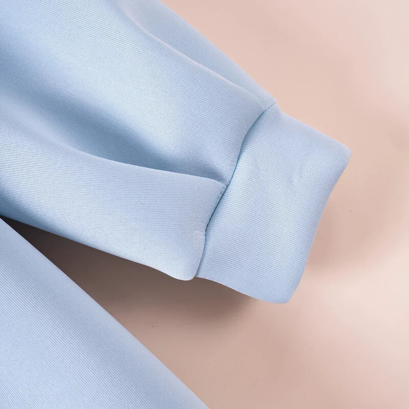 Mažai mergaitei Nauja mergaitiška suknelė miela, didelė lanko vienspalvė suknelė ilgomis rankovėmis Madingo dizaino jausminga dėvėjimas kasdien ir vakarėliuose