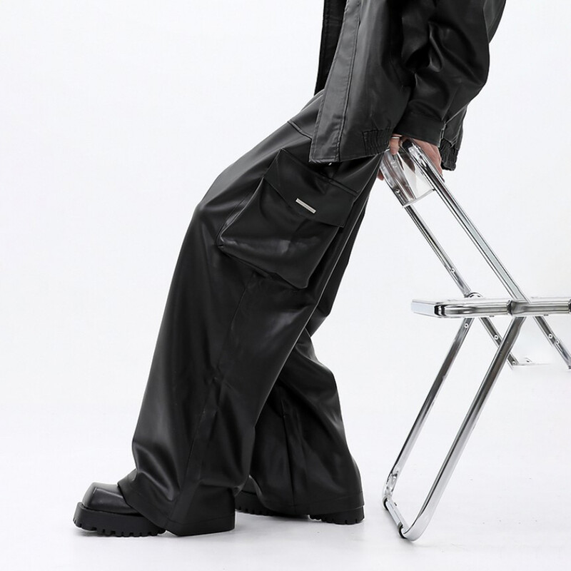 Férfi Pu bőr nadrágok Több zsebes Munkaruha stílus Pu széles szárú nadrág Utcai ruházat Amerikai sötét stílusú nadrág Férfi ruházat 2024