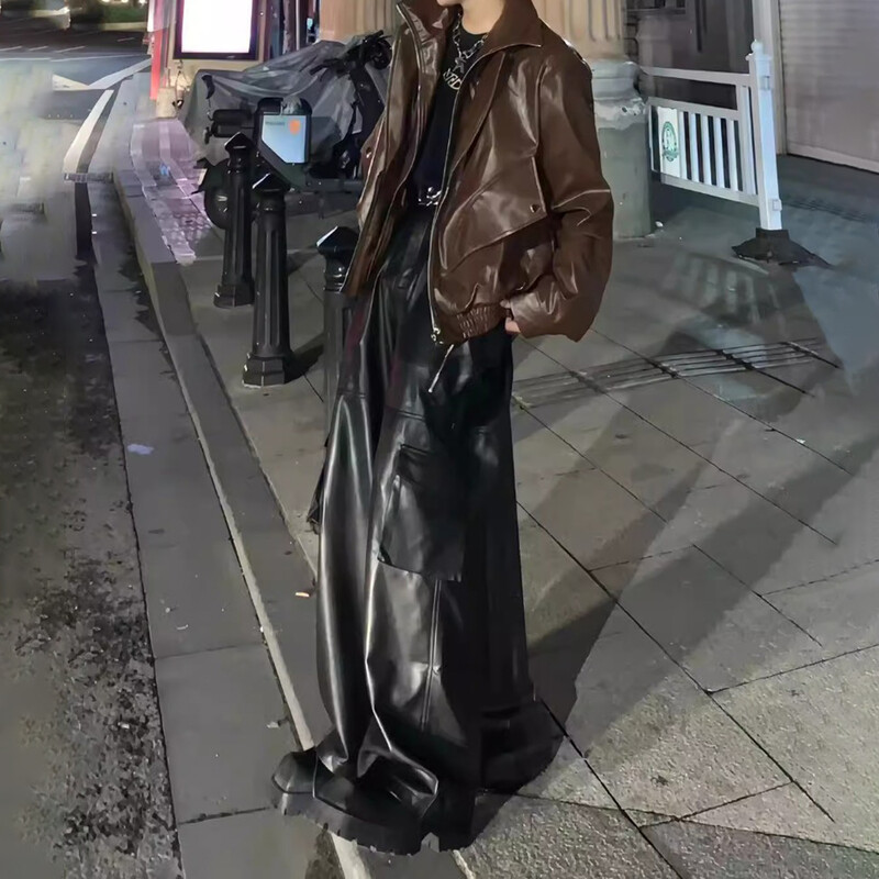 Férfi Pu bőr nadrágok Több zsebes Munkaruha stílus Pu széles szárú nadrág Utcai ruházat Amerikai sötét stílusú nadrág Férfi ruházat 2024