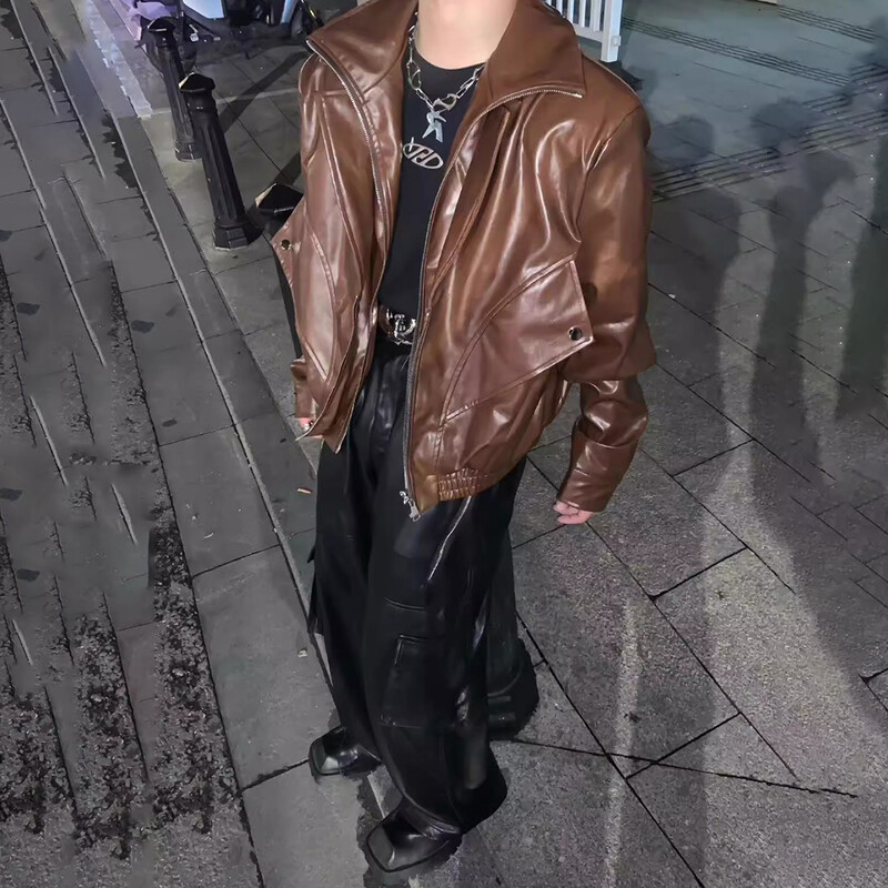 Férfi Pu bőr nadrágok Több zsebes Munkaruha stílus Pu széles szárú nadrág Utcai ruházat Amerikai sötét stílusú nadrág Férfi ruházat 2024