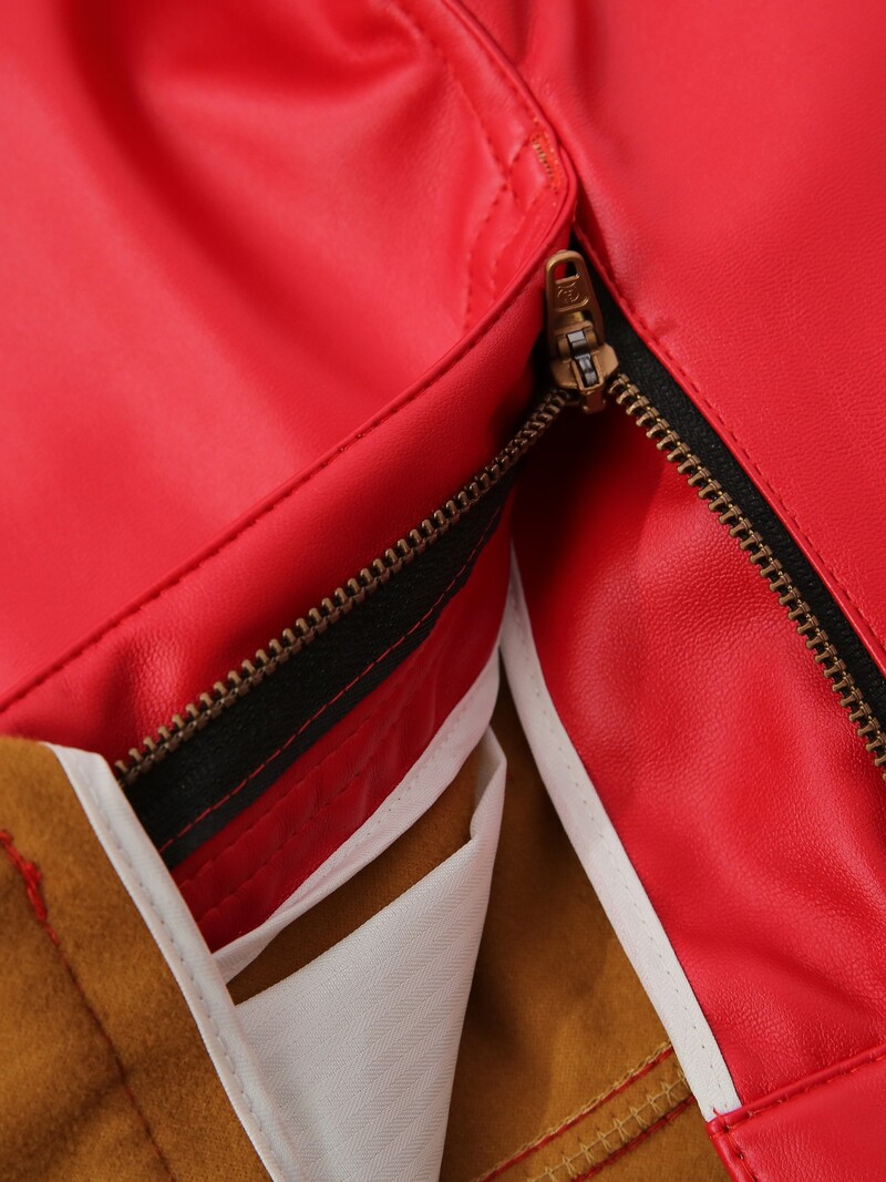 Pavasario ir rudens/žiemos jaunimo plunksnojančios elastingos, lieknos ir klubus pakeliančios mados šokių pasirodymo juostos raudonos odinės kelnės