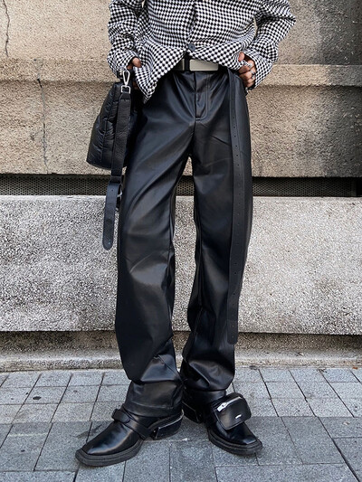 Mauroicardi tavaszi őszi hosszú fekete laza alkalmi puha műbőr egyenes nadrág férfi menő uniszex ruházat koreai divat 2022