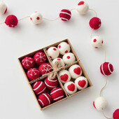 16 vnt Kalėdų rutulio papuošalai, pliušiniai kalėdiniai pakabinami papuošalai šventėms Kalėdų eglutės dekoravimui