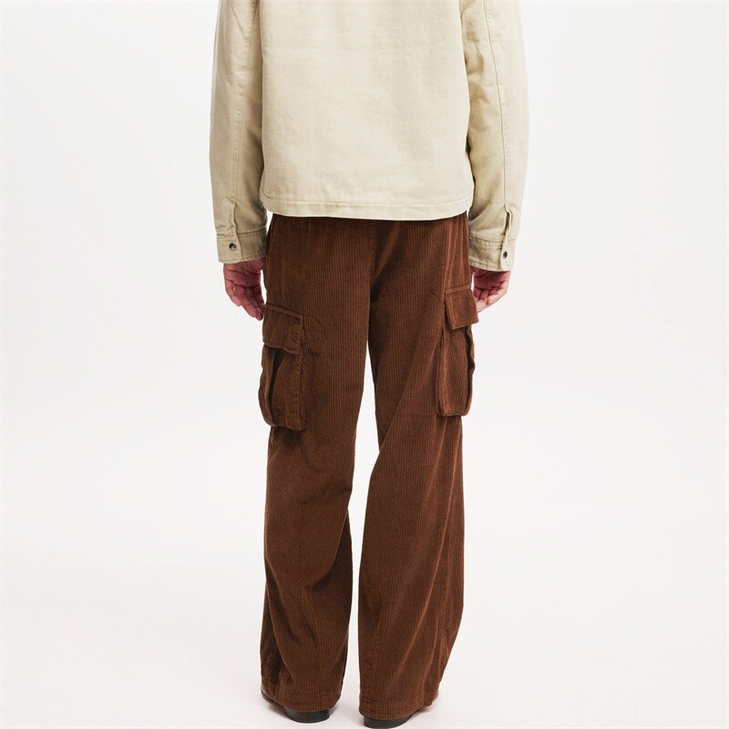 Vīriešu modernas velveta bikses brīvas, taisnas kājas ikdienišķas daudzkabatu bikses japāņu stila darba apģērbs High Street stila vīriešu