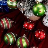 12 vnt. Nauji blizgantys kalėdiniai rutuliukai, 6 cm kabantys elfų kamuoliukai, raudoni žalia plastikiniai saldainių šventinis dekoras