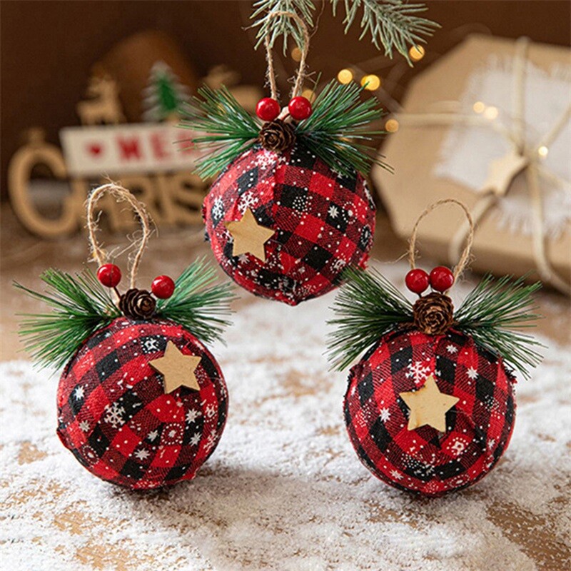 3 vnt Kalėdų rutulio papuošalų rinkinys Nedūžtantis kabančių kamuoliukų papuošimų niekučiai su pušies spyglių raudonomis uogomis namams