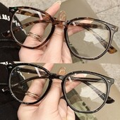 1/2 vnt. Didelio rėmelio akiniai senoviniai leopardiniai raštai, moteriški, vyriški, ovalūs, šviesiai mėlyni akiniai, be makiažo, akinių priedas