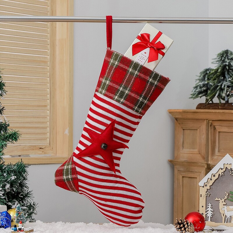 Határon átnyúló karácsonyi harisnya karácsonyi kötött ajándék harisnya medál karácsonyi ajándék zacskó karácsonyi dekoráció kellékek