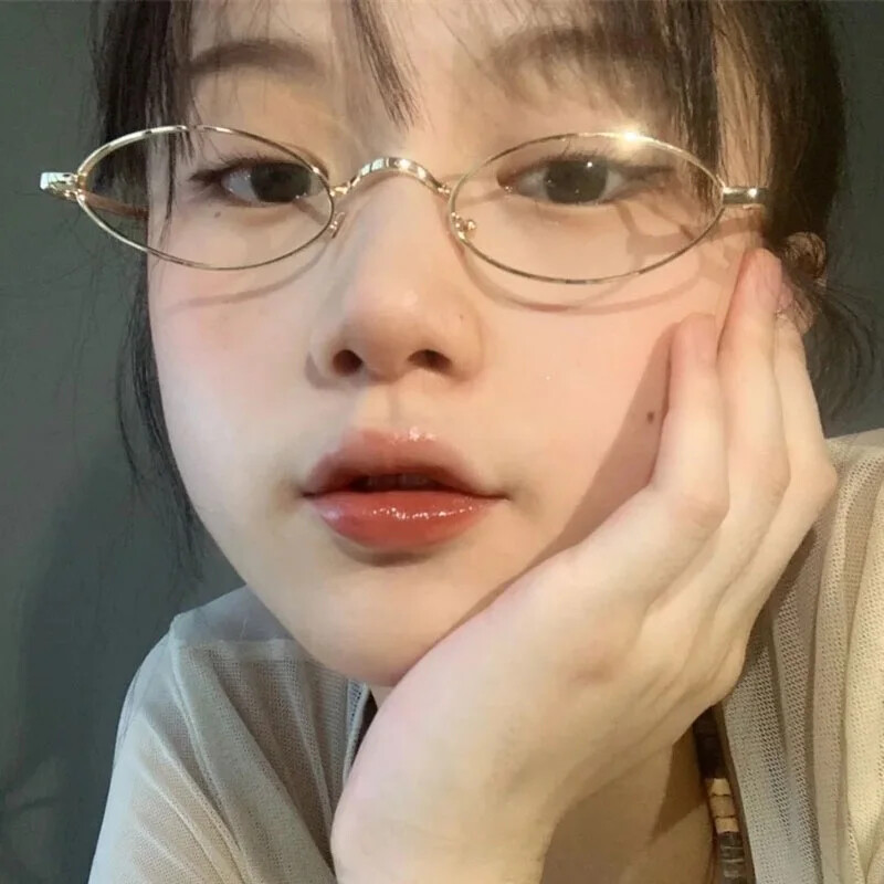 Paprastas metalinis rėmelis Y2K maži ovalūs akiniai moteriški mergaičių ploni akiniai auksiniai sidabriniai skaitymui paprasti akiniai prieš mėlyną šviesą UV400