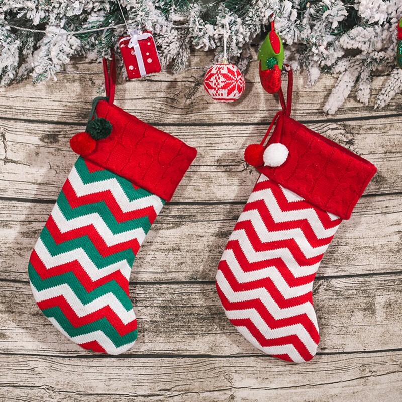 Kalėdų dekoravimo kojinės Megztos vilnos dovanų laikiklis Kalėdų saldainių dovanų maišelis Festivalis Vakarėlis Židinys Kalėdų eglutės papuošalas vaikams