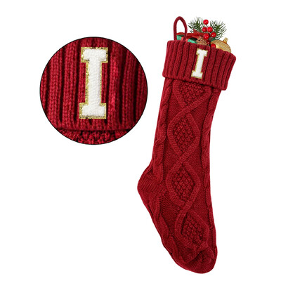 2024. gada sarkanas trikotāžas Ziemassvētku zeķes ar iniciāļiem 18 collu 46 cm akrila šķiedras zeķes mājas Ziemassvētku dekorēšanai
