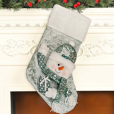 Ziemassvētku zeķu dekorācijas dāvanu maisiņš Ziemassvētkiem ar Ziemassvētku vecīša dizainu Zaļās Ziemassvētku tradīcijās iekrāsotas lielas ietilpības zeķes