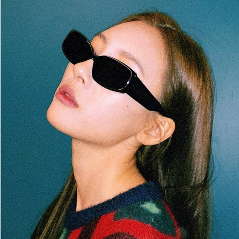 Jauns mazs balts ietvars ovāls saulesbrilles Trend saulesbrilles unisex Punk Street Trend Cool briļļu ēnas brilles rāmis UV400