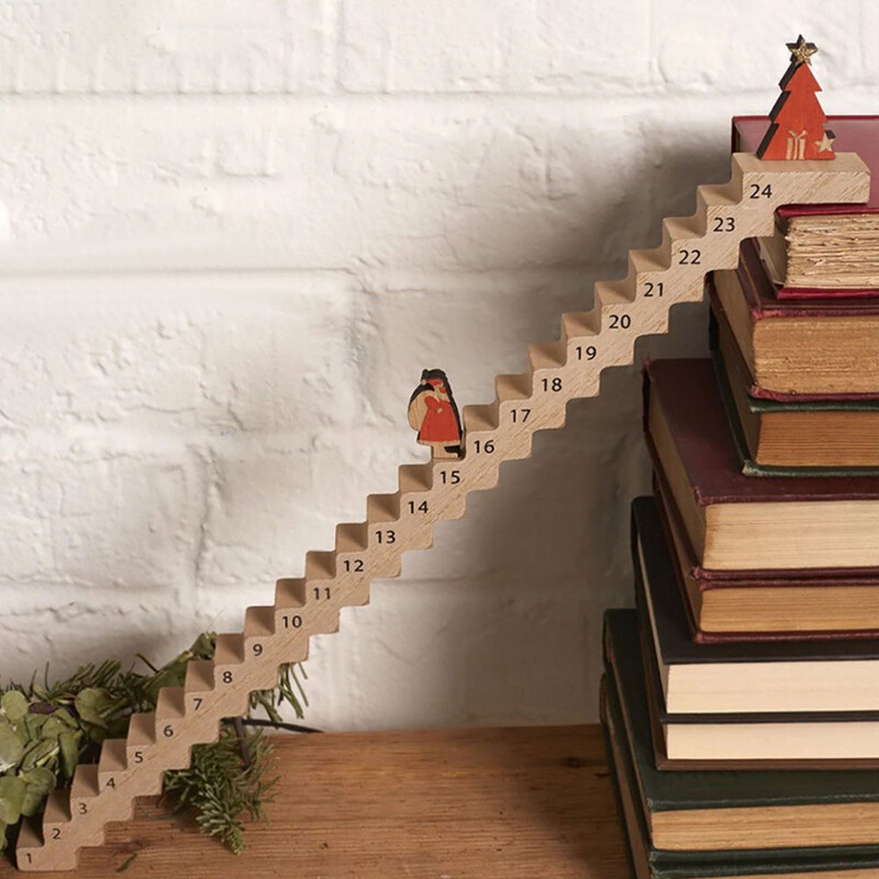 Mediniai laiptai Laipiojimas Kalėdų Senelis Keliaujantis Kalėdų Advento kalendorius Kalėdų atgalinio skaičiavimo kalendorius Medinio stalo dekoras Kalėdoms