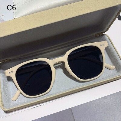 Retro kvadrātveida saulesbrilles sievietēm vīriešiem Pilna maza rāmja saulesbrilles sievietēm Koreja Ins Trend Designer Shades Outdoor Sieviešu brilles