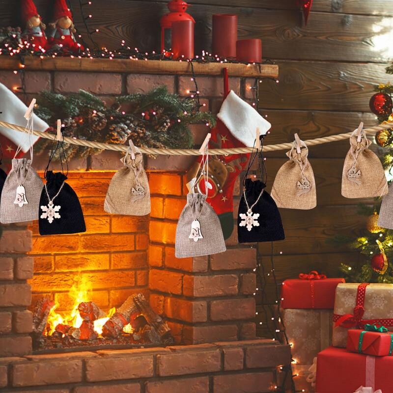Kalėdiniai advento krepšiai 24 dienų atgalinis kalendorius, maišeliai, pakabinami saldainių dovanų maišeliai su raišteliu vaikams ir suaugusiems