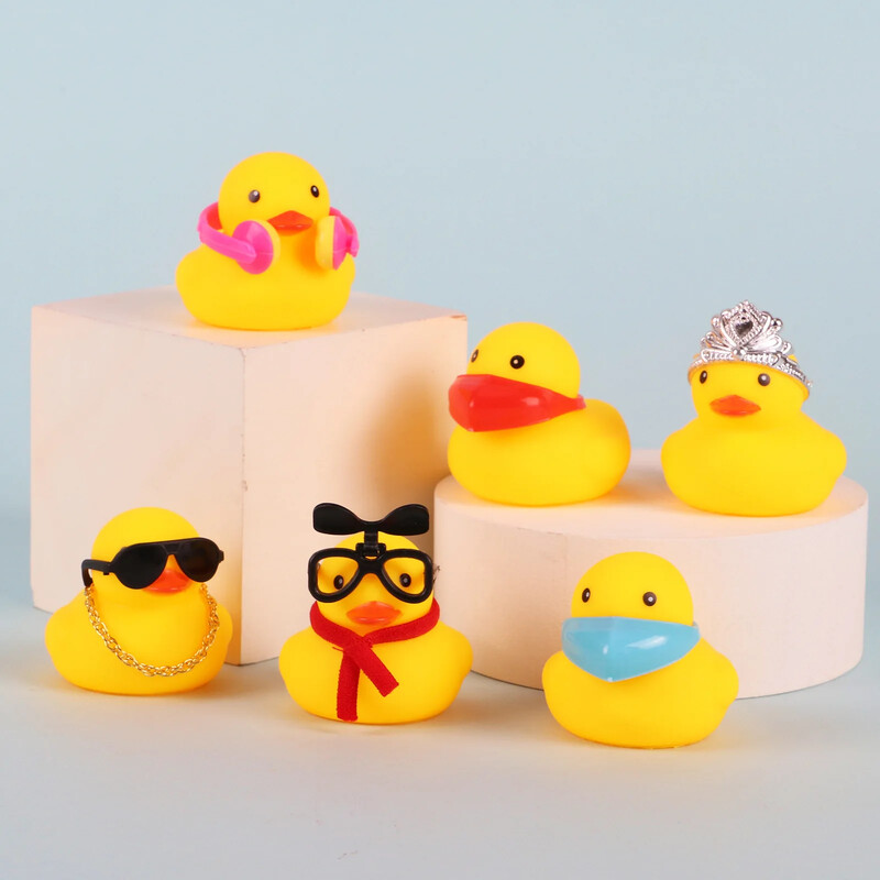 2024. gada Adventes kalendārs 24 gumijas pīļu rotaļlieta bērniem Ziemassvētku 24 dienu atpakaļskaitīšanas jautras rotaļlietas Dāvanas bērniem Ziemassvētku ballītes labvēlības dāvanas