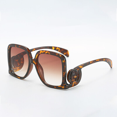 Vintažinio rėmelio pėdos giroskopas apvalios pėdos aksesuaras Didelio dydžio kvadratiniai moteriški madingi akiniai Retro stiliaus akiniai nuo saulės