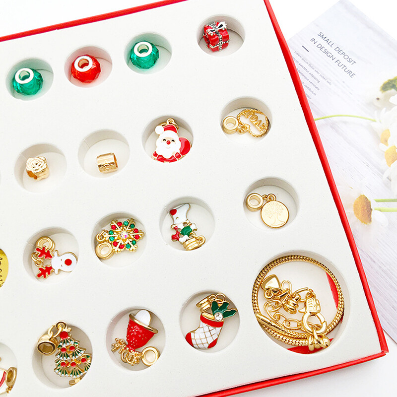 24 vnt. kaklo pakabukas kalėdinis atgalinis Advento kalendorius žaliuzių dėžutė Kalėdų tema „pasidaryk pats“ apyrankė Kalėdų staigmenų dovanų dėžutė