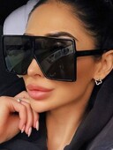 2022 Τετράγωνα γυναικεία γυαλιά ηλίου Γυναικεία γυαλιά οράσεως Πλαστικός σκελετός UV400 Shade Fashion Driving Νέα υπερμεγέθη γυαλιά ηλίου