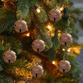 12 vnt. Kalėdiniai varpeliai, metaliniai varpai, amatų dekoracijos, skirtos Kalėdų eglutės papuošimui, šventei, kasdien kabantis „pasidaryk pats“ varpelis (rūdijantis)