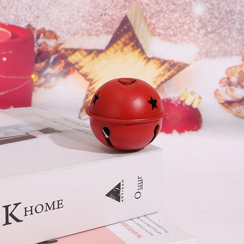 2024 karácsonyfa csilingelő harangok fémes otthoni harangdísz csillagkivágásokkal Vintage kézműves fali koszorúfüzérekhez, ablakokhoz