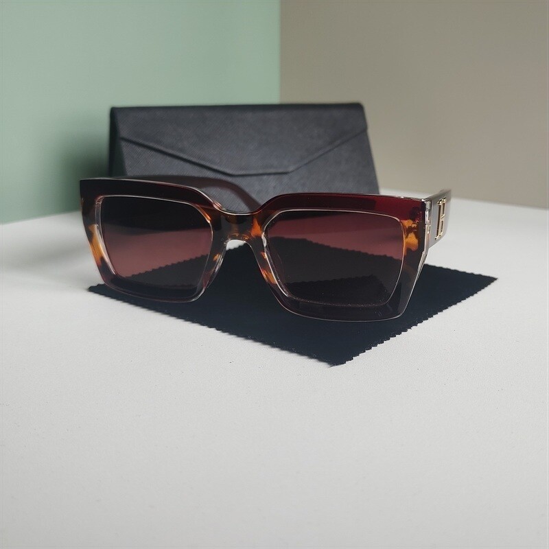 Luksusa modes dizaineru vīriešu sieviešu saulesbrilles populāras modernas zīmola Unisex kvadrātveida saulesbrilles stilīgi toņi UV400