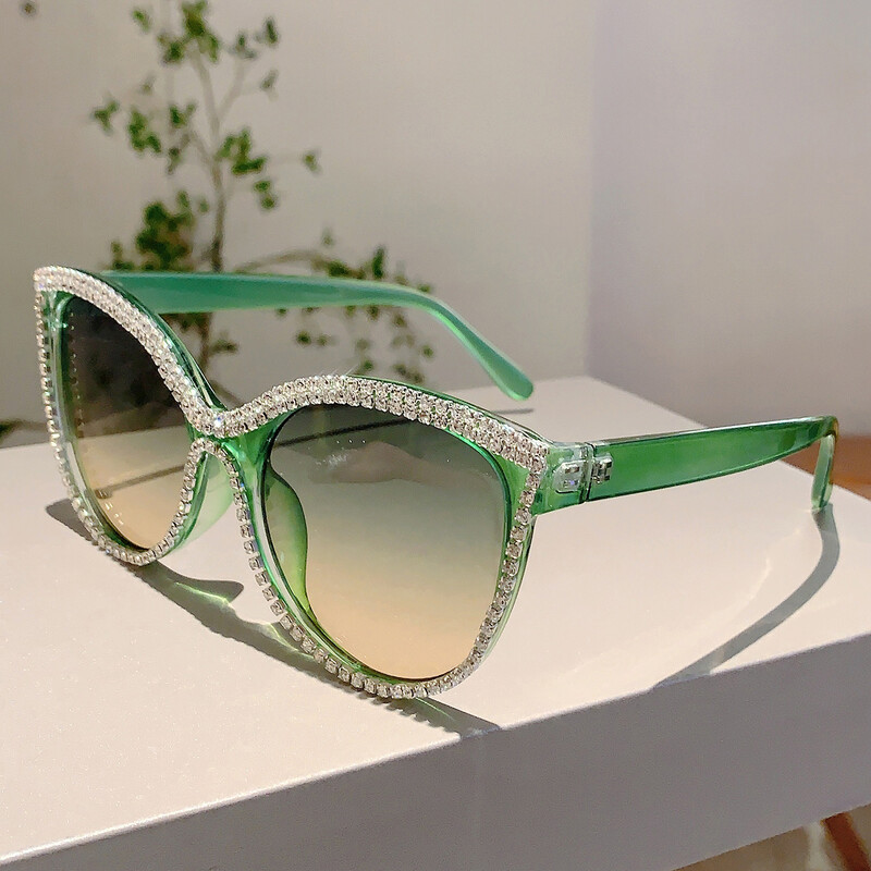 KAMMPT Kalnų krištolinio blizgesio dizaino akiniai nuo saulės Madingi kačių akys Moteriški pilki akiniai nuo saulės Madingi dekoravimo šešėliai vakarėliui