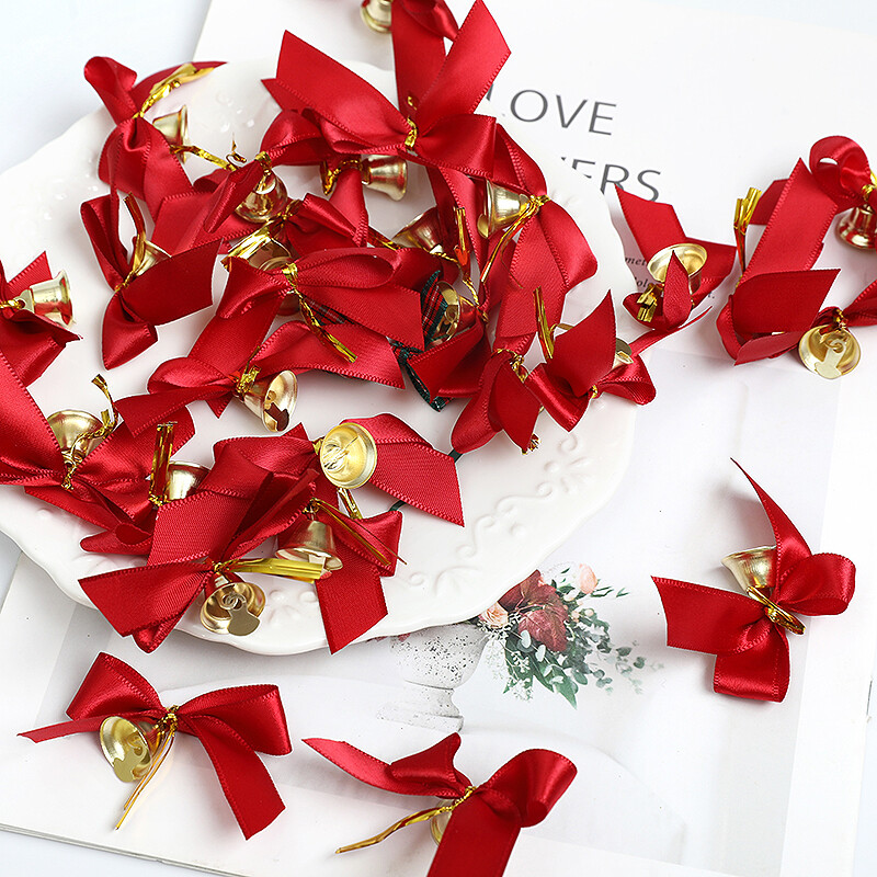 10gb Ziemassvētku rotājumi Bowknot Zvani Kuloni Ziemassvētku Jaungada dāvanu kastīte Iepakojums Dekors Sarkanie Loki Ziemassvētku Eglīte Mājas Noformējums