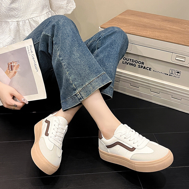 Naujo dizaino sportiniai batai moterims Madingi pavasario rudeniniai balti laisvalaikio sportbačiai Moteriški korėjiečių sportai Zapatos De Mujer