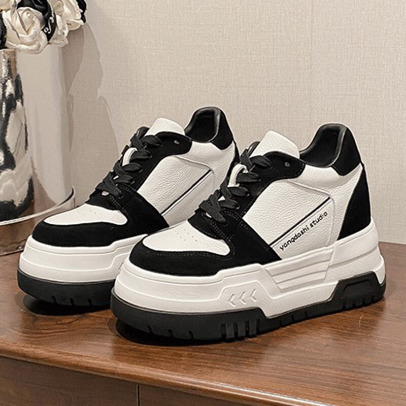 Női 14 CM-es platform cipők Egyszerű dizájn sportcipők kényelmes fűzős tornacipők divatos alkalmi szabadtéri cipők Női 34-39