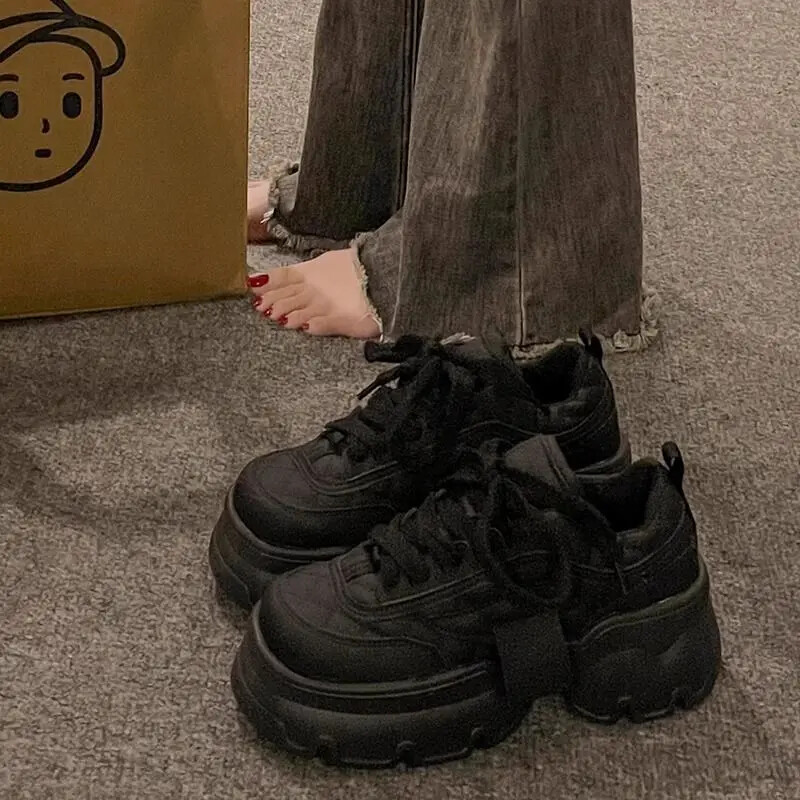 SHANPA Heighten Platform Cipők Női Divatos PU bőr Női Cipők Alkalmi Sokoldalú Dizájn Csipke Platform Cipők