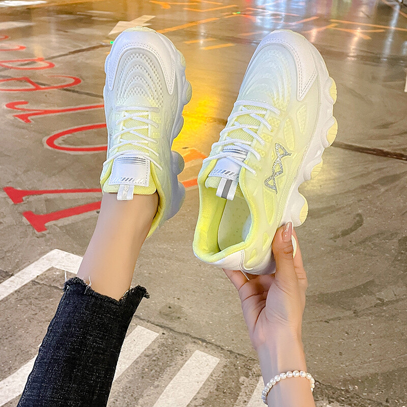 Fűzős középsarkú kényelmes cipők hálós felnőtt 2024 kiváló minőségű női cipők tavaszi vegyes színű női vulkanizáló cipők