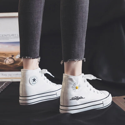 Γυναικεία παπούτσια Daisy Canva 2024 Νέου στυλ Κορεάτικη έκδοση Ευέλικτη φοιτητική χοντρή σόλα Παντεσπάνι Λευκά παπούτσια