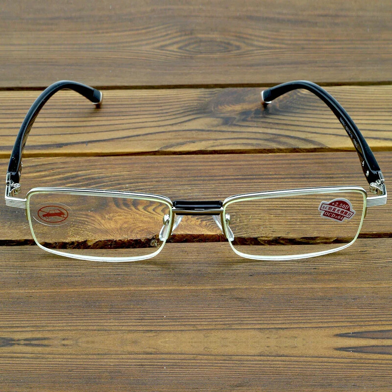 FÉRFI titánötvözet +TR90 Senators tükröződésmentes bevonatú olvasószemüveg, nem gömb alakú olvasószemüveg +0,75 +1 - +4