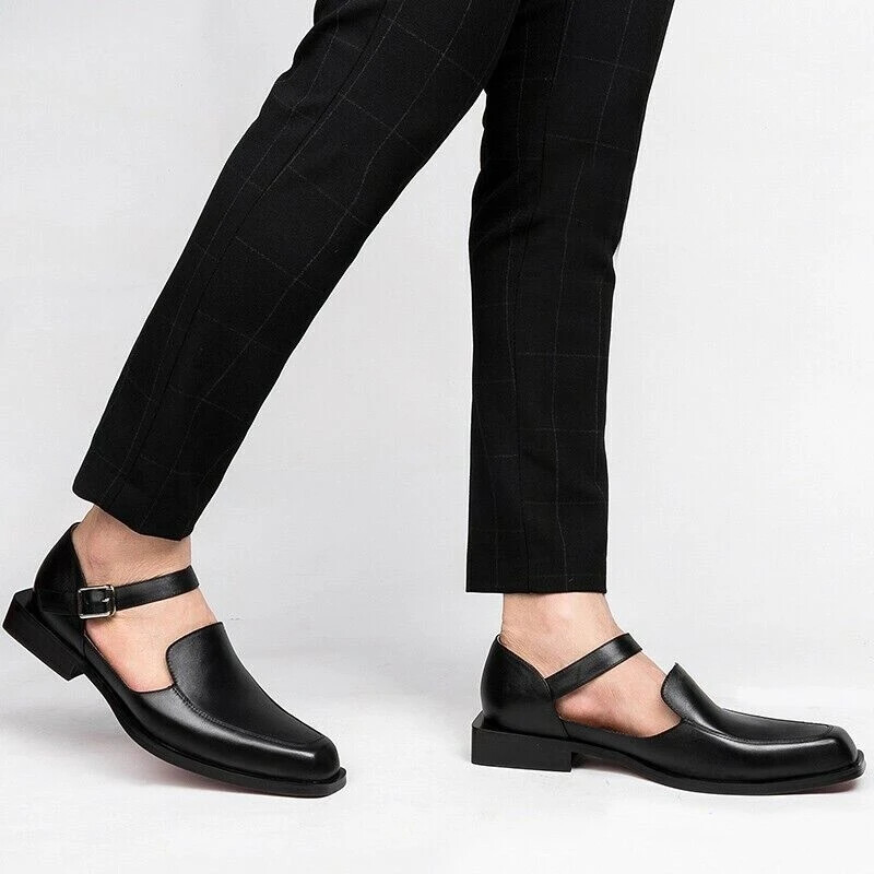 Νέα μαύρα ανδρικά καλοκαιρινά σανδάλια Pu δερμάτινα παπούτσια με λουράκι με πόρπη για άνδρες με επαγγελματικά επίσημα παπούτσια