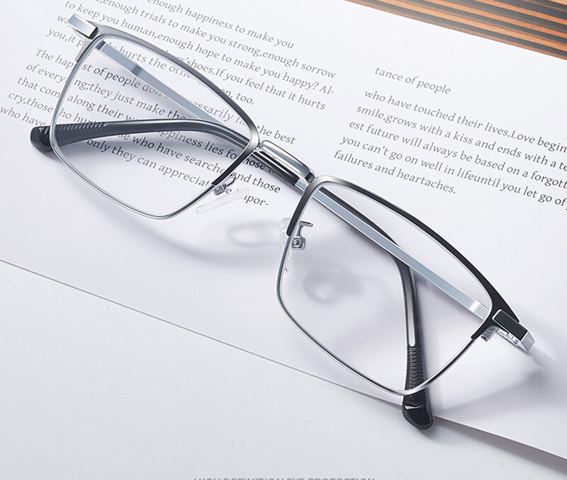 Muške kristalne leće Naočale za čitanje Ženske dioptrijske naočale Okvir za naočale od metala od titana koji blokira plavo svjetlo