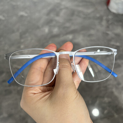 2024 New Germany Férfi négyszögletes csavar nélküli szemüvegkeret divat ultrakönnyű 7,5 g márka dizájn szemüveg üzleti szemüveg szemüveg