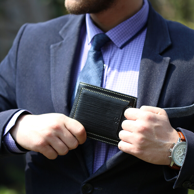 Κοντό δερμάτινο πορτοφόλι μάρκας ανδρικό πορτοφόλι Θήκες πιστωτικών καρτών Vintage ανδρικό συμπλέκτη Trifold Man Money Bag Cuzdan W030